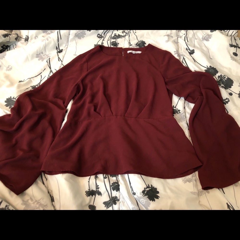 Gorgeous maroon top